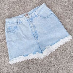 PRISTINE Vintage 90s Stefano Denim High-Waist Shorts w/Eyelet Trim, Size 10/12